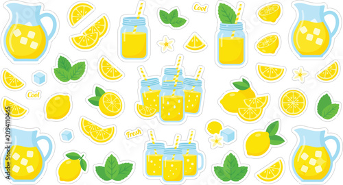 Foto Lemonade pitcher with lemons and leaves.