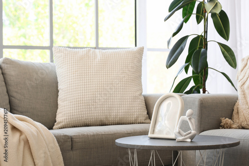 Cozy living room interior w...