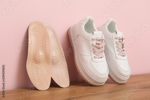 Sneakers with orthopedic in...