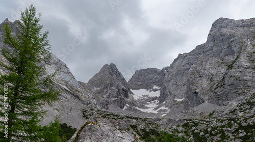 Photos Rocky cirque with lingering snow in the Bavarian Alps