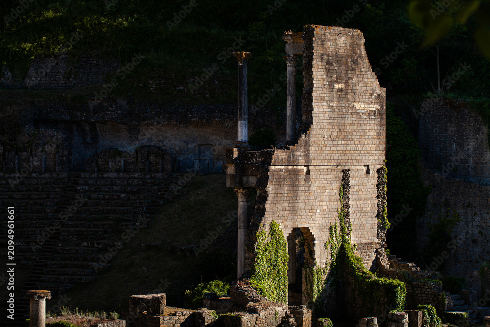 Obraz premium Roman theater of volterra ancient ruins architecture