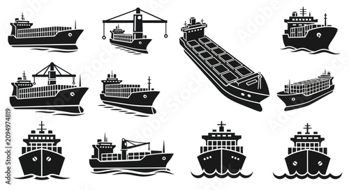 Foto Various cargo ships and tankers sailing on the ocean with cranes and containers