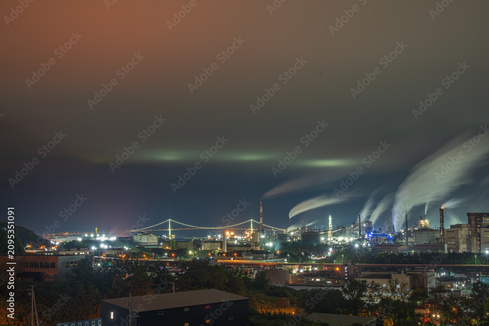 Fototapeta premium 日本の北海道室蘭市のとても美しい夜景