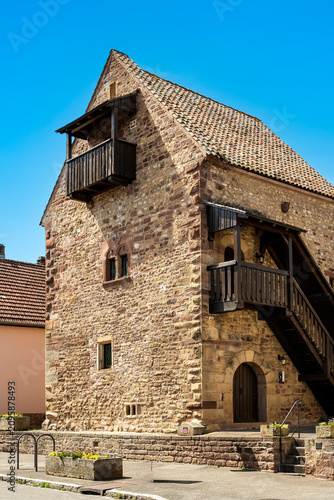 Romanisches Haus in Rosheim im Elsass