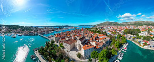 Bild auf Leinwand Panoramic aerial view of historic Trogir and marina on the Adriatic coast, Croat
