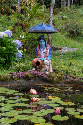 Obraz na płótnie Krishna Radha Statue Lily Pond Hare Krishna Ashram Garden