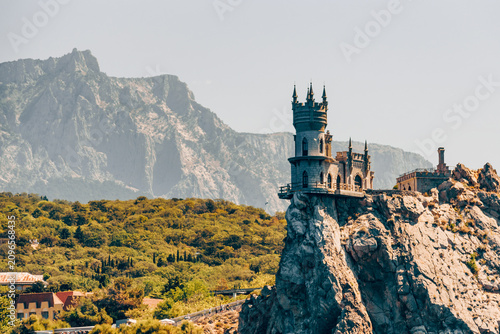 Fotografie Yalta, Crimea, 6 August 2020, Swallow Nest Palace on cliff overlooking Black Sea