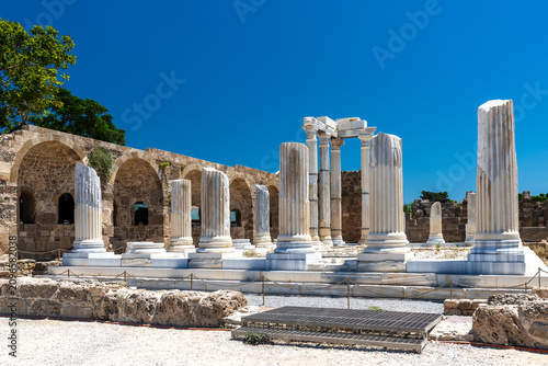 Ancient Roman ruins in Side, Türkiye