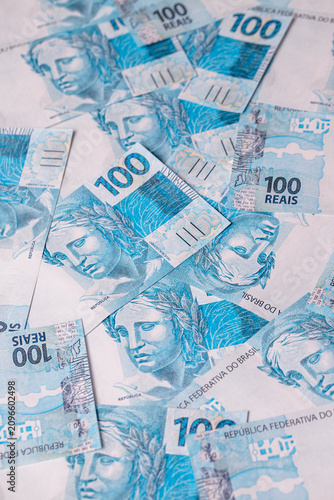 Brazilian One Hundred Real Banknotes Background