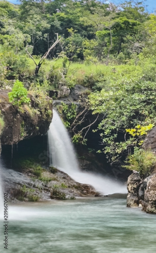 Cicuito de cascadas en montañas Panama