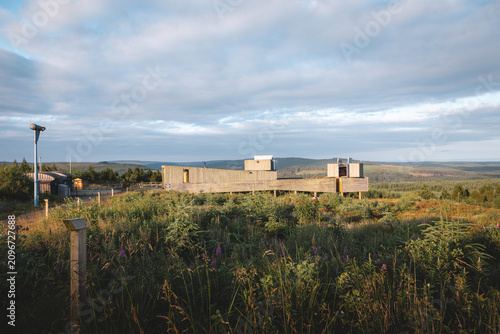 Φωτογραφία Kielder National Park, Reservoir and Observatory, Northumberland, basking in the summer sunlight, waiting for the dark