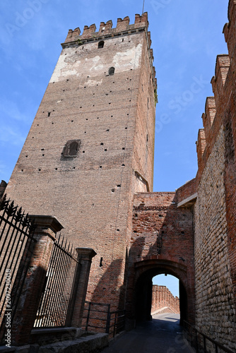 Tour des remparts du Castelvecchio de Vérone