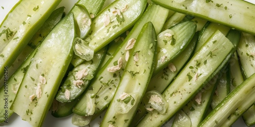 Fresh Cucumber Slices Toppe...