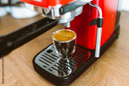 Espresso coffee machine