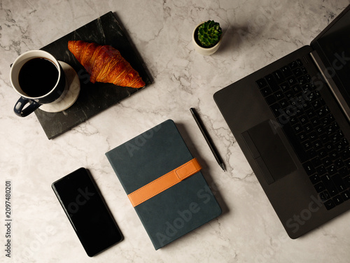 Bild auf Leinwand Synthetic leather planners with a strap closure