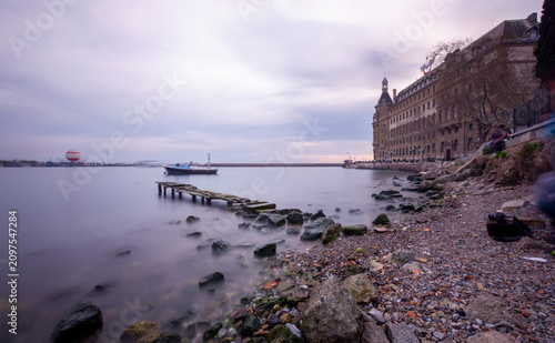 Canvastavla Haydarpaşa train station and its surroundings