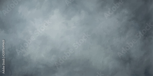 Foto A dramatic, cloudy sky looms overhead, casting a sense of foreboding and mystery