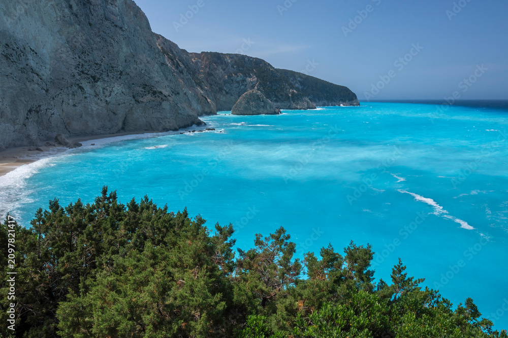 Obraz premium Lefkada Coastline near Porto Katsiki beach, Greece