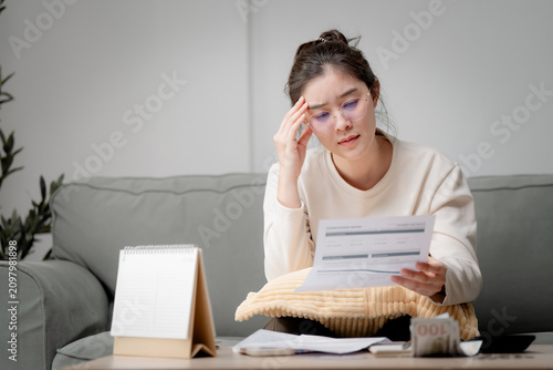 Cuadro en lienzo Financial stress concept