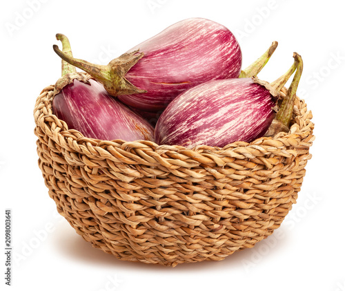 aubergine eggplant path isolated on white