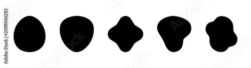 Cuadro en lienzo Five black vector illustration of organic blob shapes and irregular silhouettes