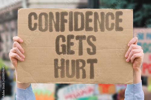 Fotografie "Confidence Gets Hurt" Overconfidence leads to injury