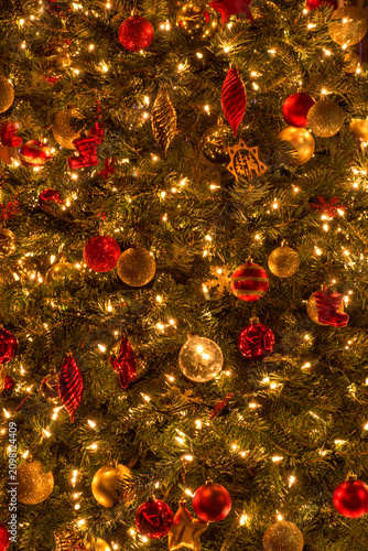 Fotografie Shiny ornaments on Christmas tree