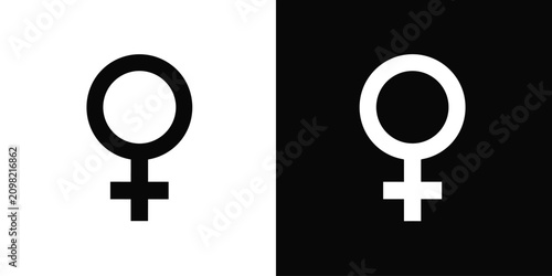 Foto Female Symbol Contrast: A stark representation of the female symbol, presented in both black on white and white on black, highlighting a visual dichotomy
