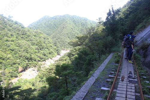 登山道