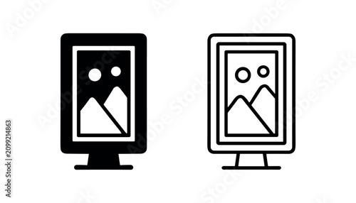 Foto Digital Signage or Vertical Monitor with Landscape Image Icon