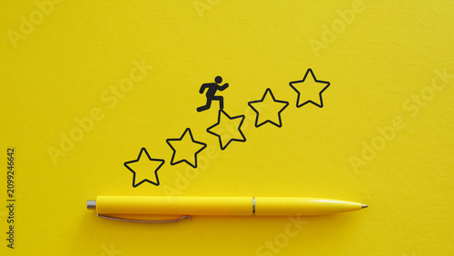 Obraz na płótnie Customer Satisfaction Improvement Concept with Five Star Rating Growth, Review O