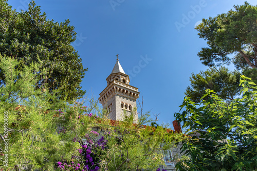 Foto Historic Bell Tower of the Old Parish Church in Kastel Sucurac, Dalmatia, Croati