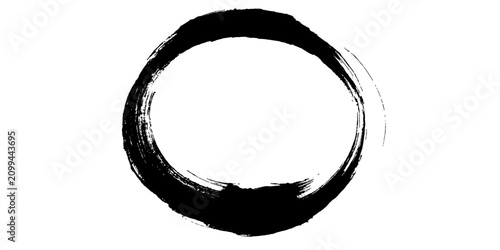 Tableau sur toile An ink brushstroke forms an imperfect circle, a symbol of Zen Buddhism's Enso, representing enlightenment, strength, and the universe