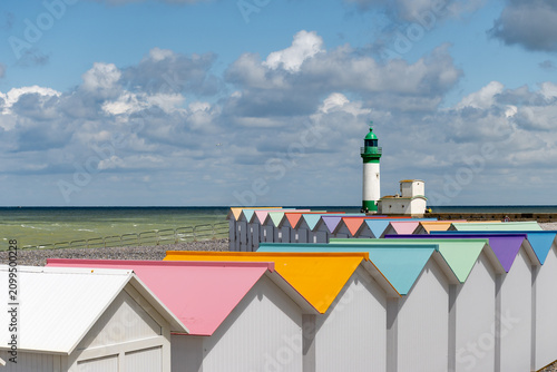 Obraz na płótnie Views of ocean beach and colourful beach huts or cabins in Le Treport, seaside r