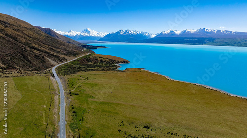 Quadro su tela The landscape view of Mount Cook Road with sunset scenic New Zealand Highway to