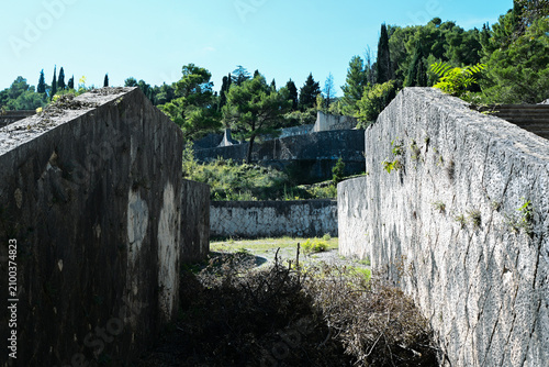 Obraz na plátně Partisan Memorial Cemetery – Yugoslav Modernist Memorial Spomenik in Mostar, Bos