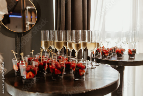 wine glasses in a restaurant