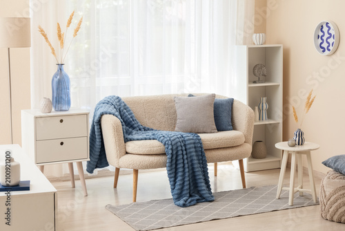 Comfortable couch, table an...
