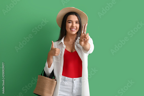 Beautiful woman with sunscr...