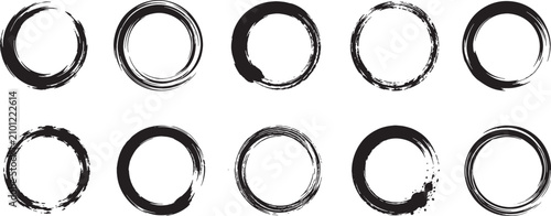 Obraz na płótnie Hand Drawn Black Grunge Circle Brush Stroke Frames Set with Ink Ring Borders Rou