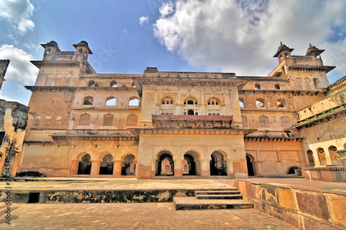 Obraz na płótnie Jahangir Mahal, Citadel of Jahangir - a citadel and garrison located in Orchha, Madhya Pradesh, India