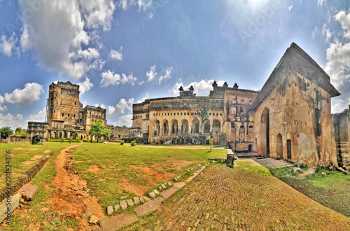 Tableau sur toile Jahangir Mahal, Citadel of Jahangir - a citadel and garrison located in Orchha, Madhya Pradesh, India