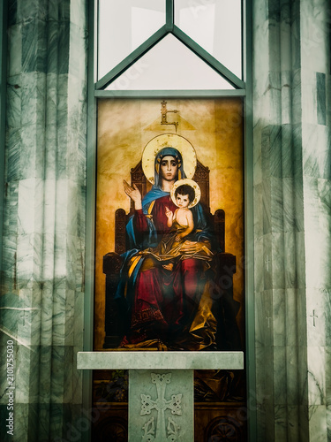 Quadro su tela Traditional Christian icon in Armenian church interior