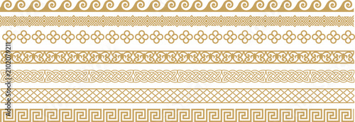 Set of decorative seamless borders in gold color, vector pattern for design.