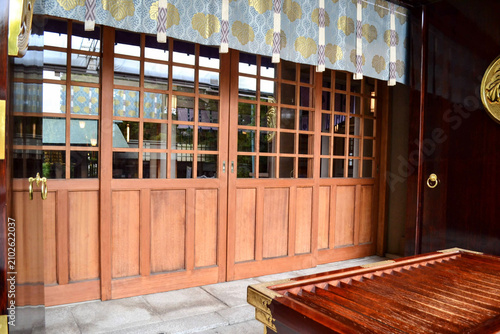 Photography Traditional Japanese Entrance in Tokyo