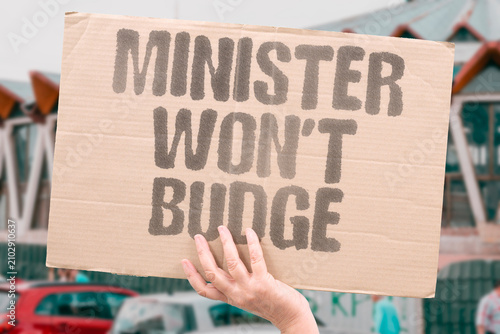 Εκτύπωση καμβά "Minister Won't Budge" The leader refuses to change