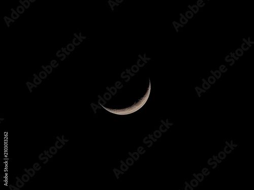 Obraz na plátně view of the crescent moon in the night sky