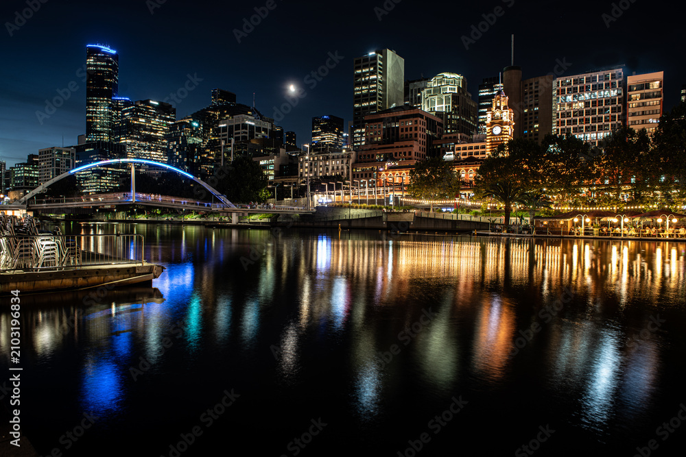 Fototapeta premium Melbourne night