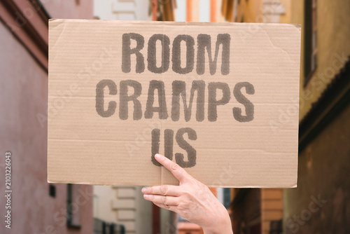 Quadro em tela "Room Cramps Us" The space feels suffocating