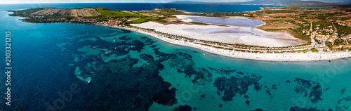 Foto The beautiful beach of Putzu Idu